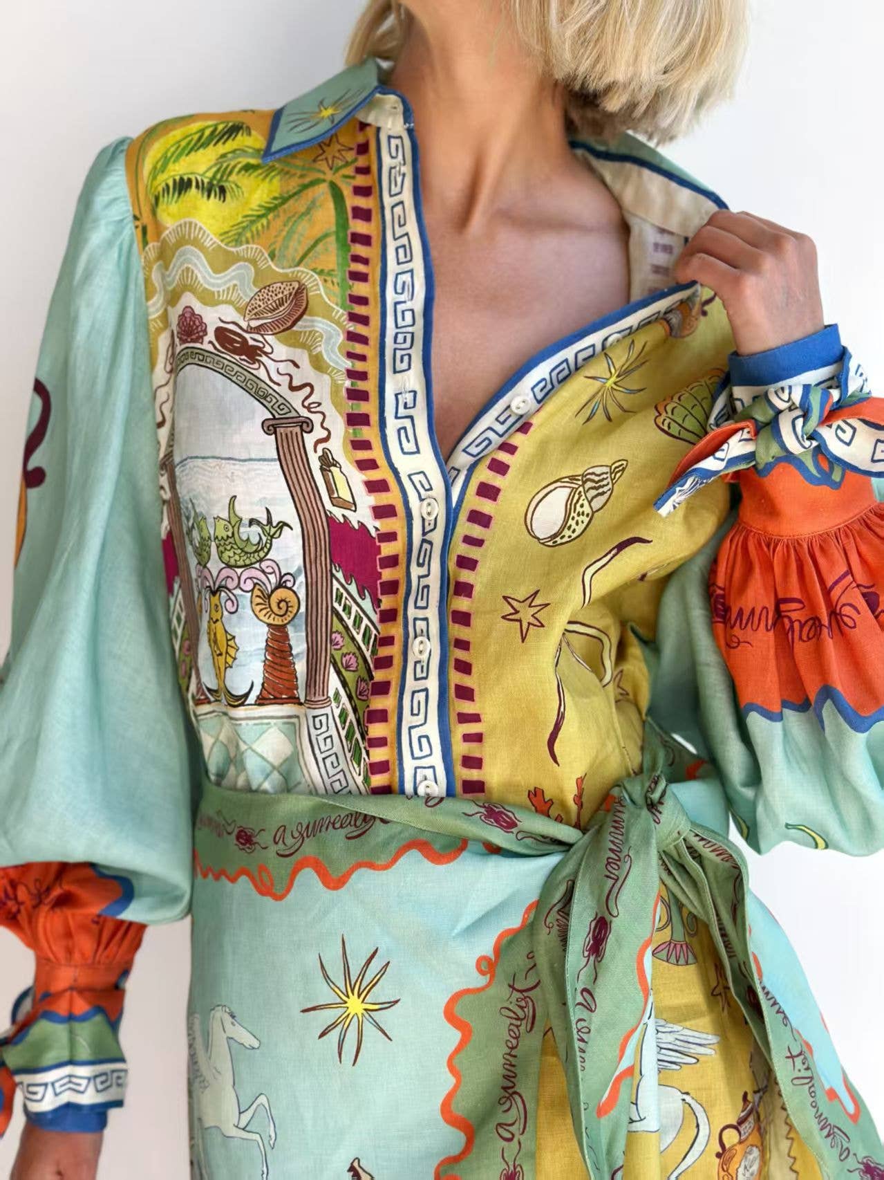 Casual shirt collar and two dresses