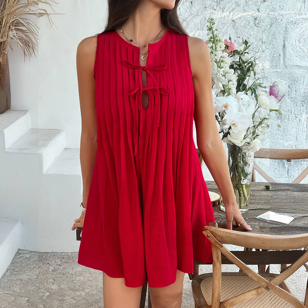 Casual lace-up pinched sleeveless short dress