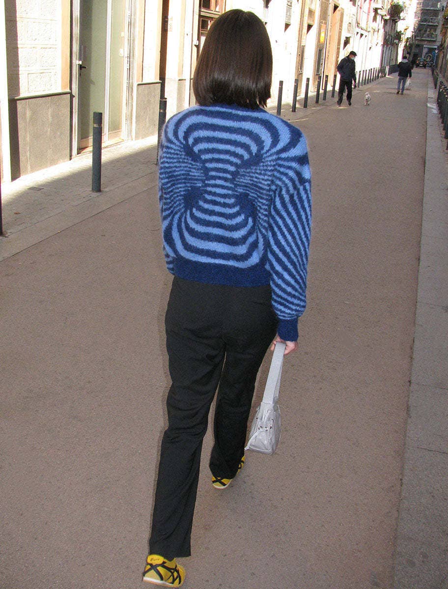 CREW-NECK STRIPED LONG-SLEEVED SHORT SWEATE