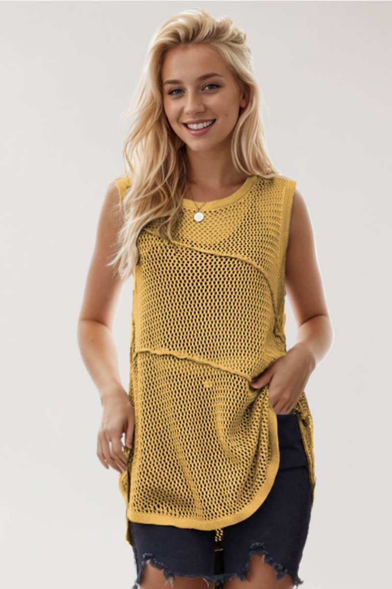 CWTBLSL0297_CUT-OUT SLEEVELESS KNIT CREW NECK TOP