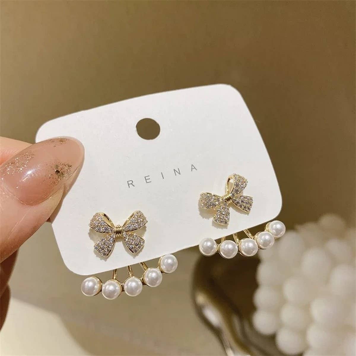 SWEET PEARL INLAID BOW ONE PAIR TWO WEAR EARRINGS