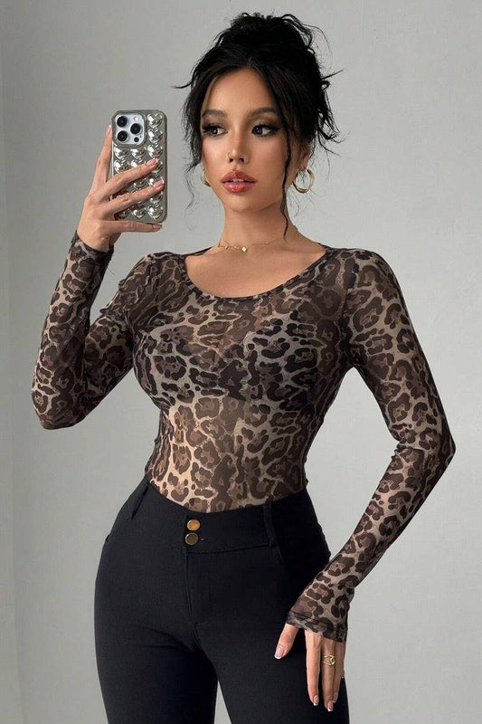 CWTBLL3911_SHEER LEOPARD MESH CREW NECK SLIM FIT TEE