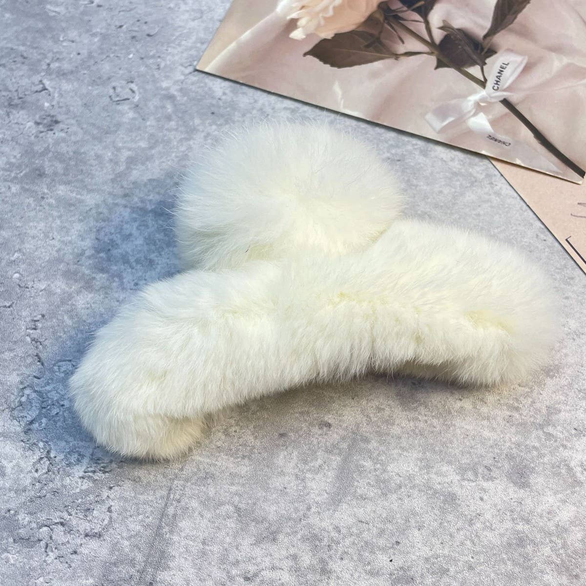 Rex Rabbit Fur Claws - Elegant Mixed Color Clips