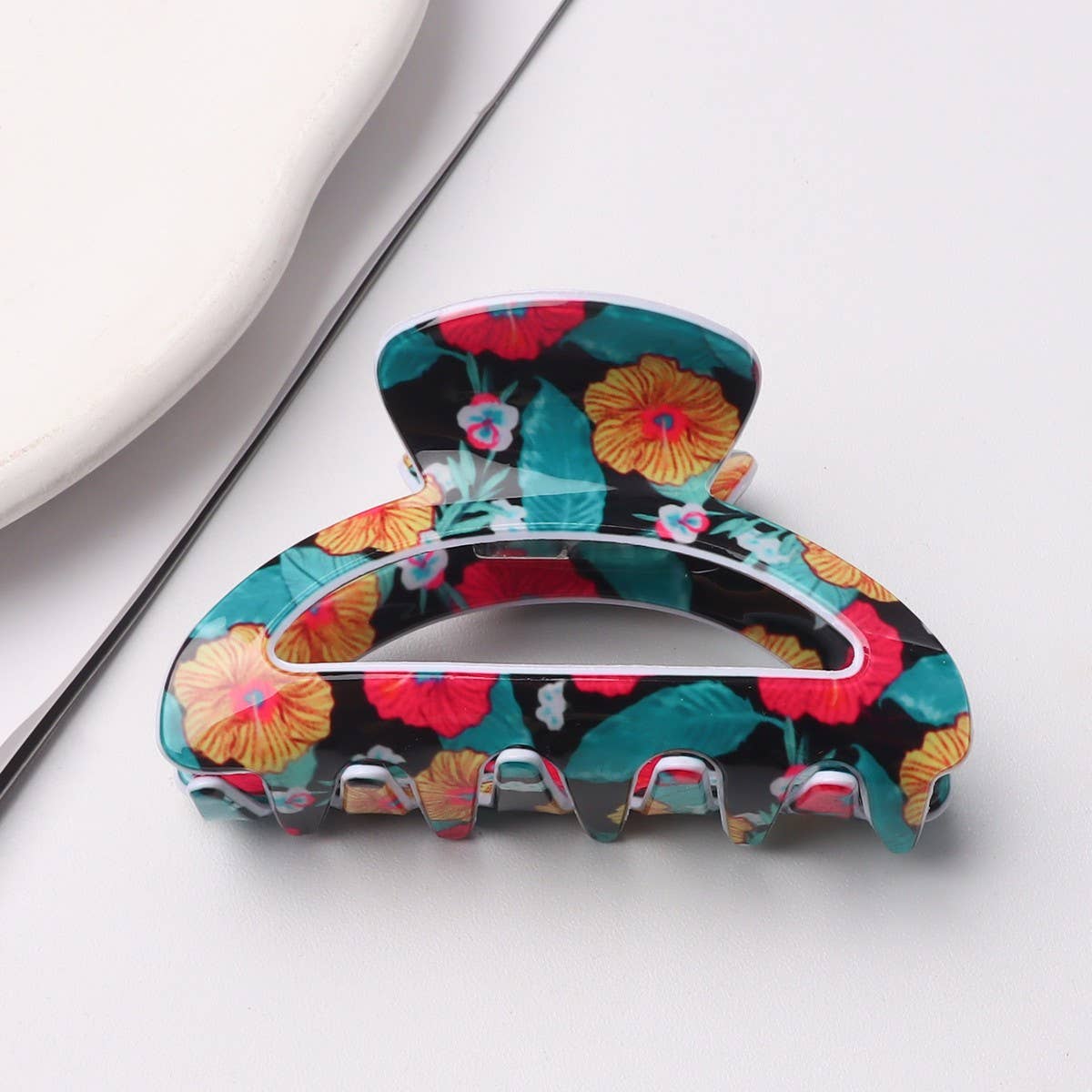 CWAHA1415_PLANTS FLOWERS HAIR CLAW CLIP