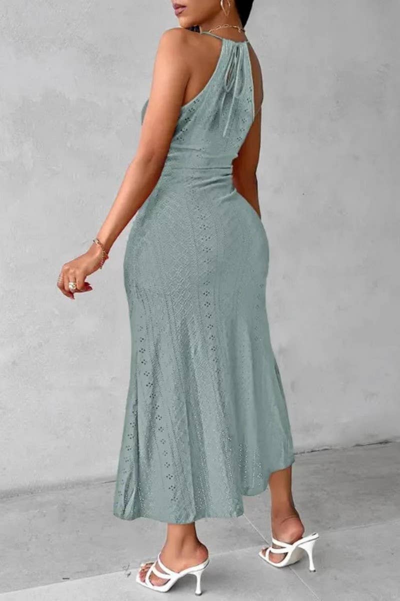 CWDHL1090_SUMMER HOLLOW HALTER NECK FRONT RUFFLE SEXY DRESS