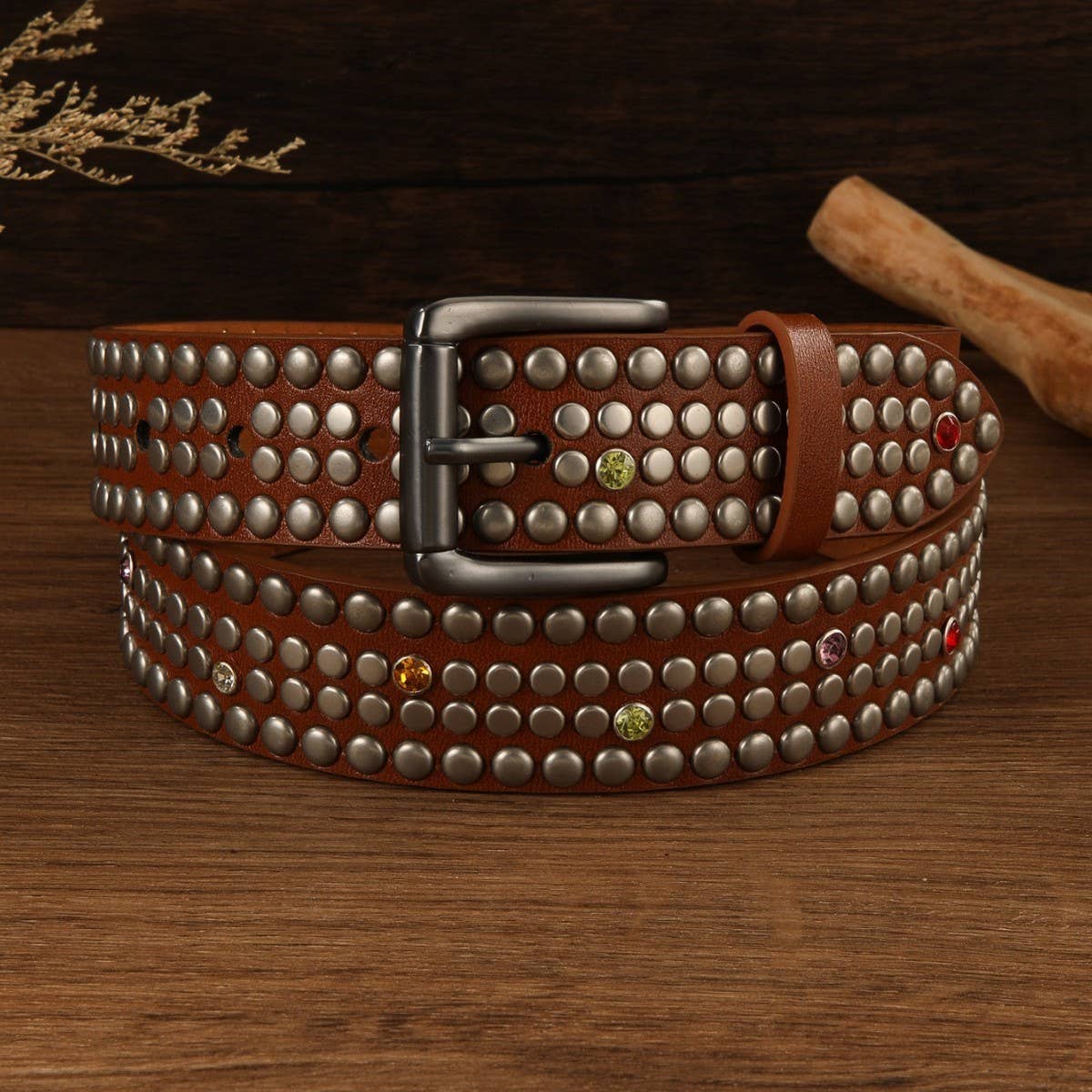 FASHIONABLE RIVET MUSHROOM STUD DIAMOND BELT