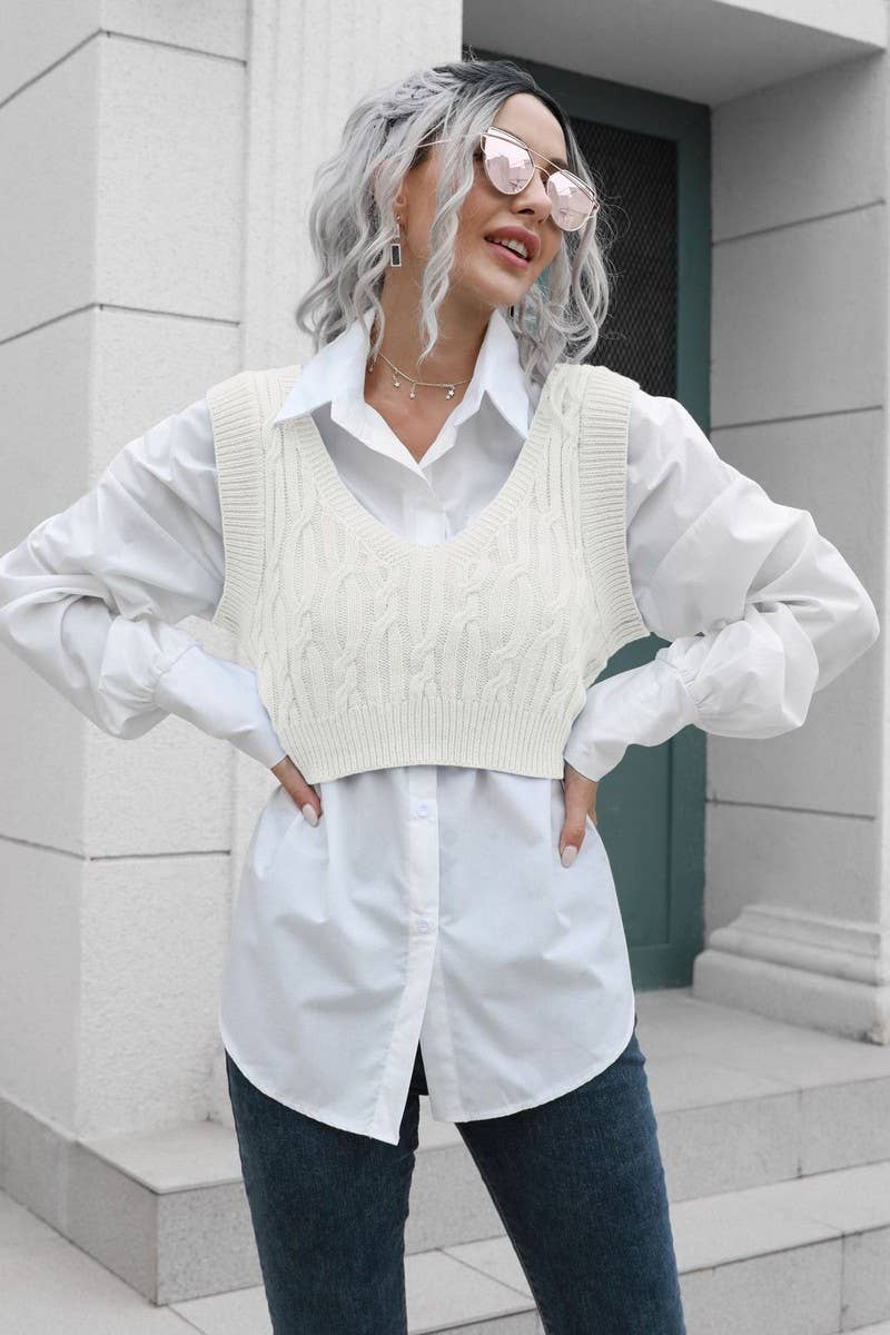 CWOV0500_CABLE KNIT V-NECK CROPPED VEST SWEATER