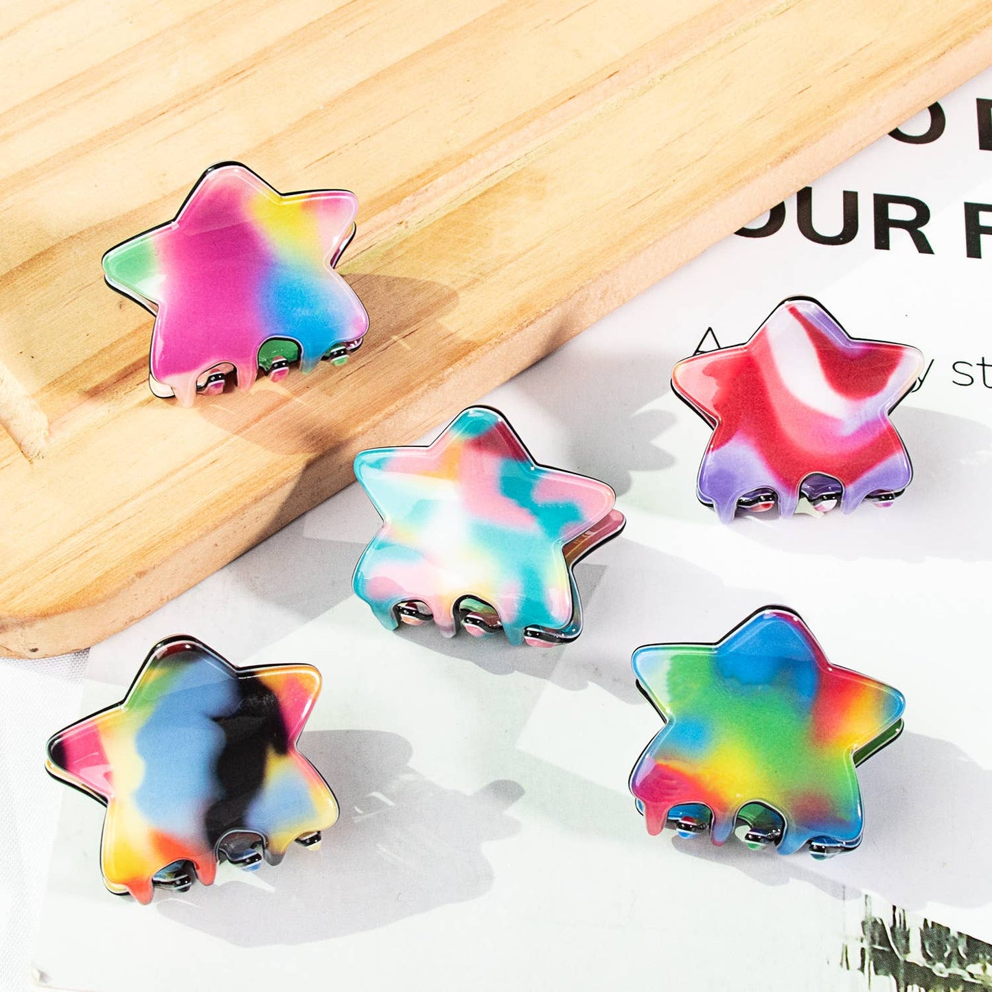 RAINBOW STAR HAIR CLAW CLIP SMALL_CWAHA0325