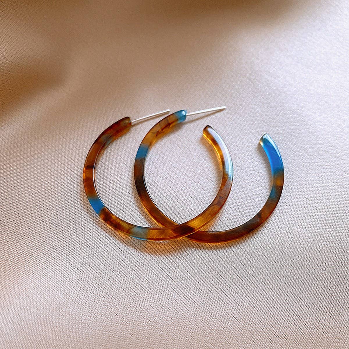 RETRO HONG KONG STYLE C-SHAPED FASHION EARRINGS_CWAJE2459