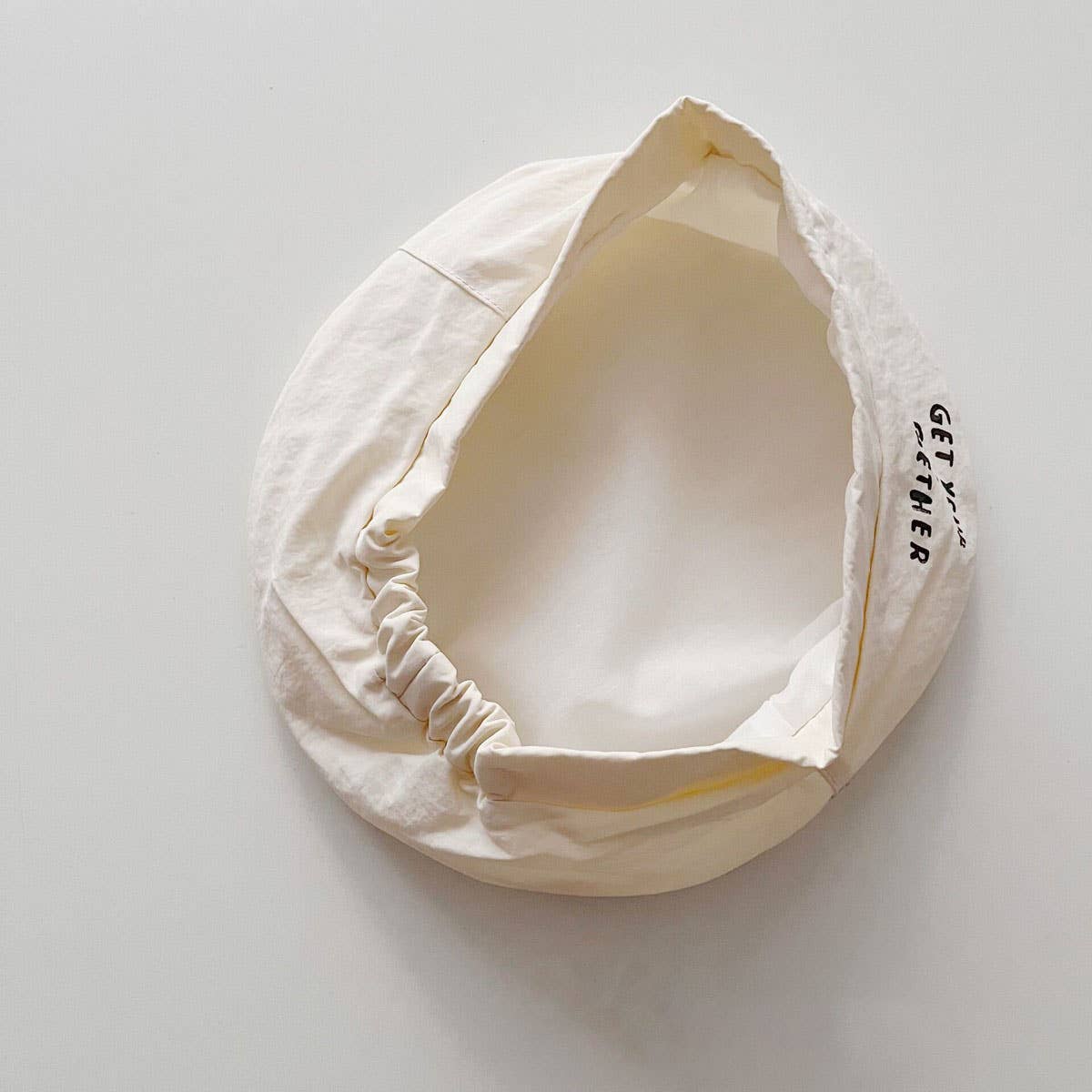 FASHIONABLE CHILDREN'S SIMPLE LETTER BERET_CWAH2921