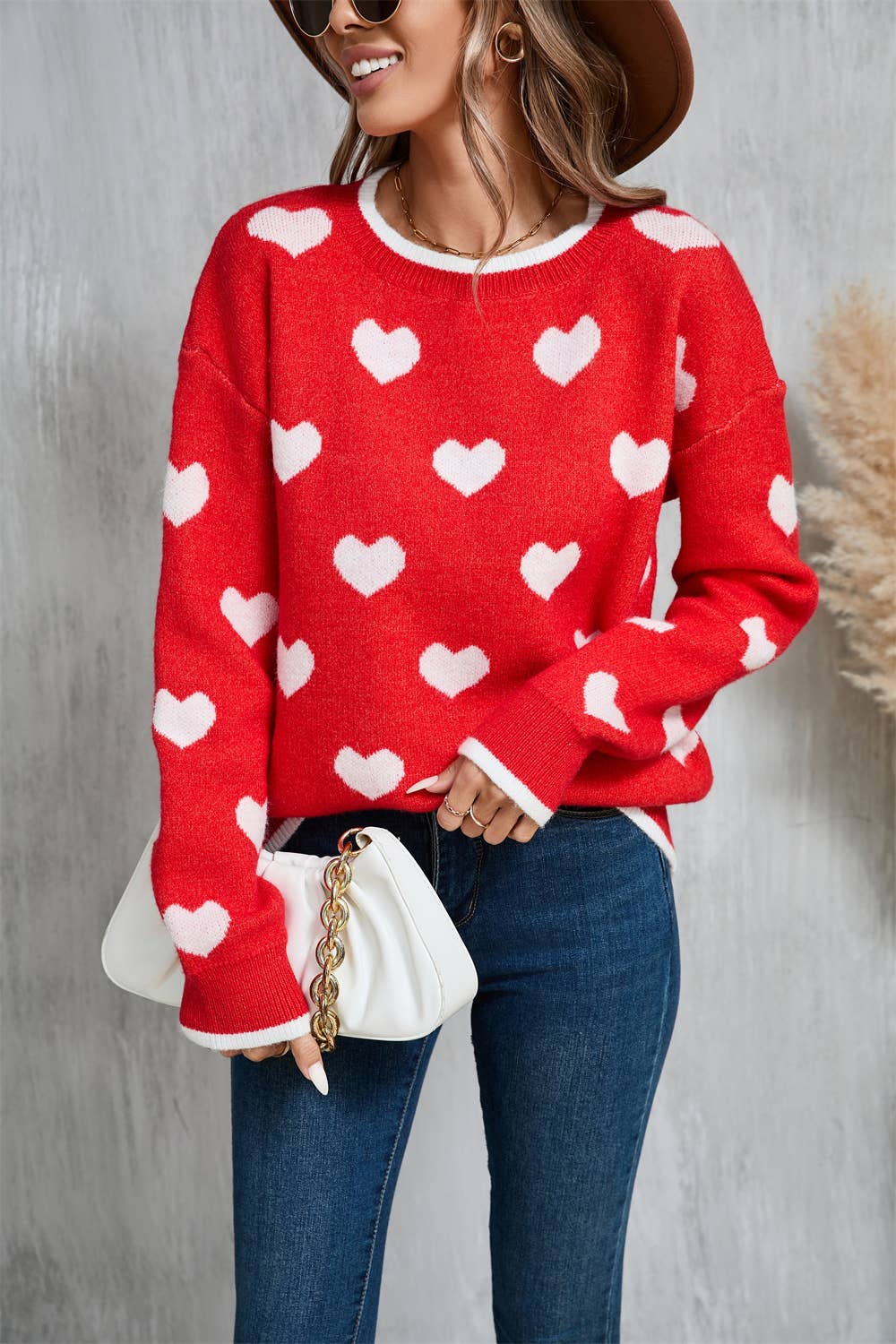 Color contrast heart long sleeve knit sweater
