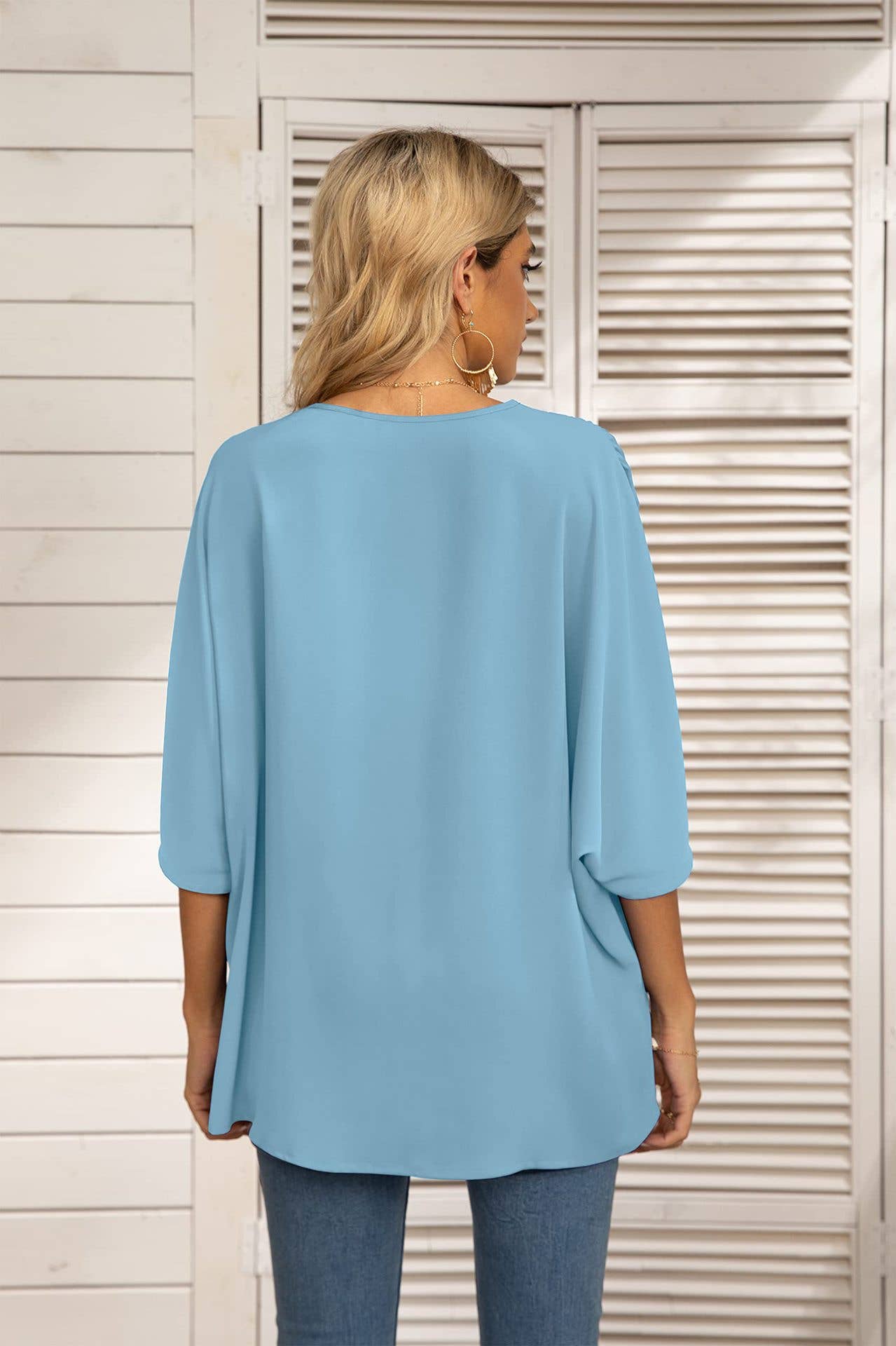 BAT-SLEEVED CHIFFON V-NECK SHORT-SLEEVED SHIRT