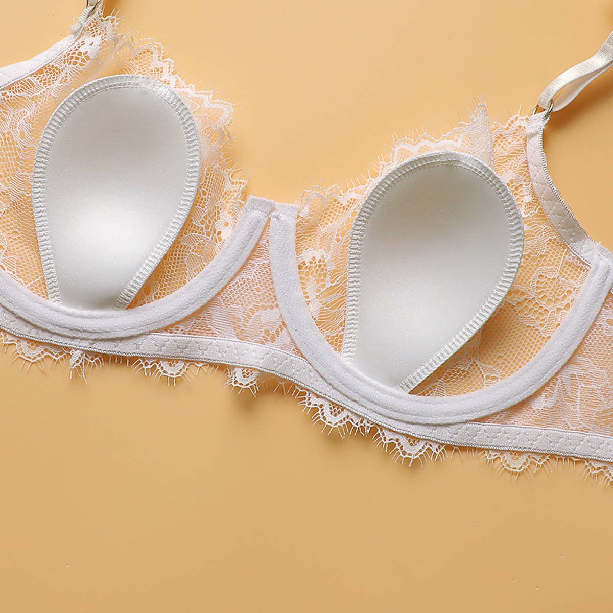 THIN LACE UNDERWEAR WITH RIMS BRA