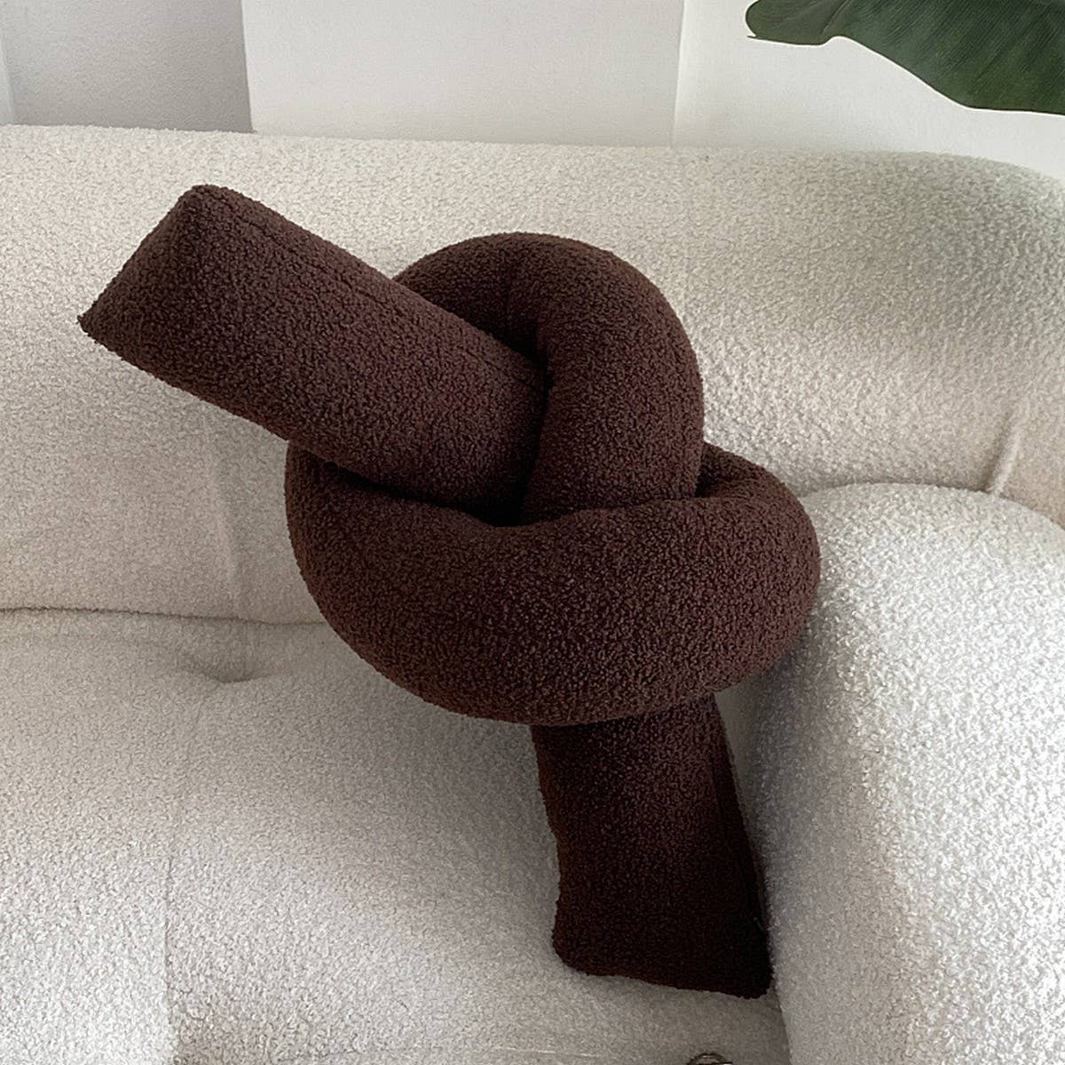 FOLDABLE PILLOW CUSHION