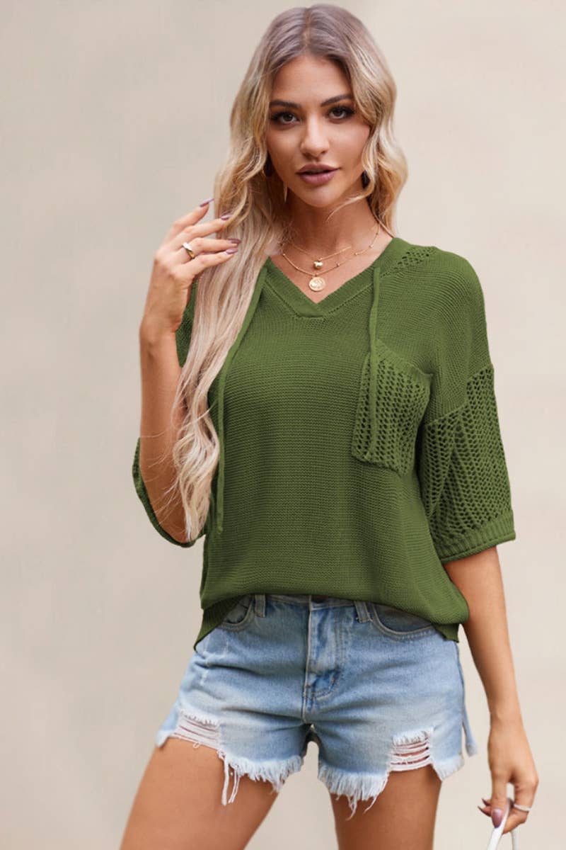 CWTBLS0745_SHORT-SLEEVED CUT-OUT HOODED SWEATER TOP