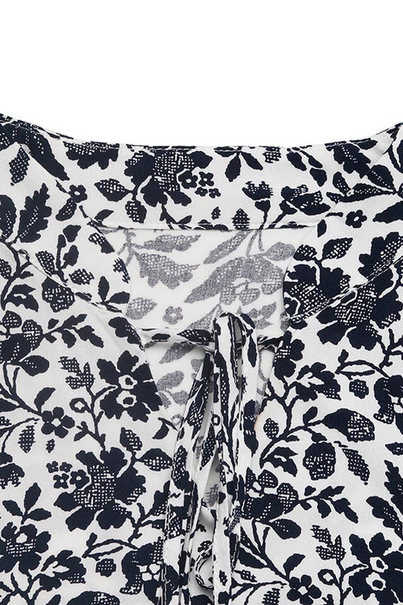 CWTBLL00747_RETRO TIE-DRAPE V-NECK FLORAL FRENCH TOP