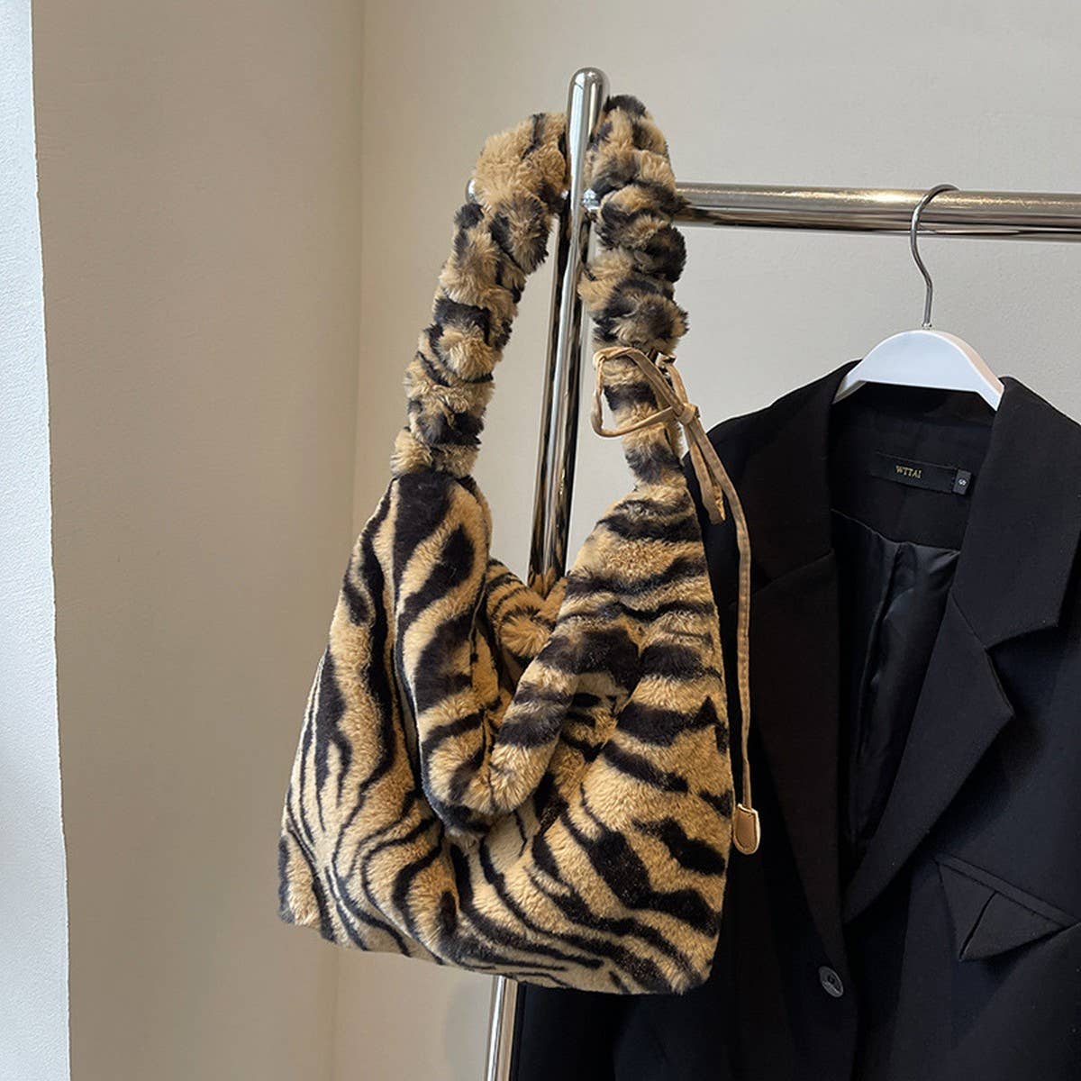 Fluffy Leopard Shoulder Bag Women Crossbody_CUAB00586