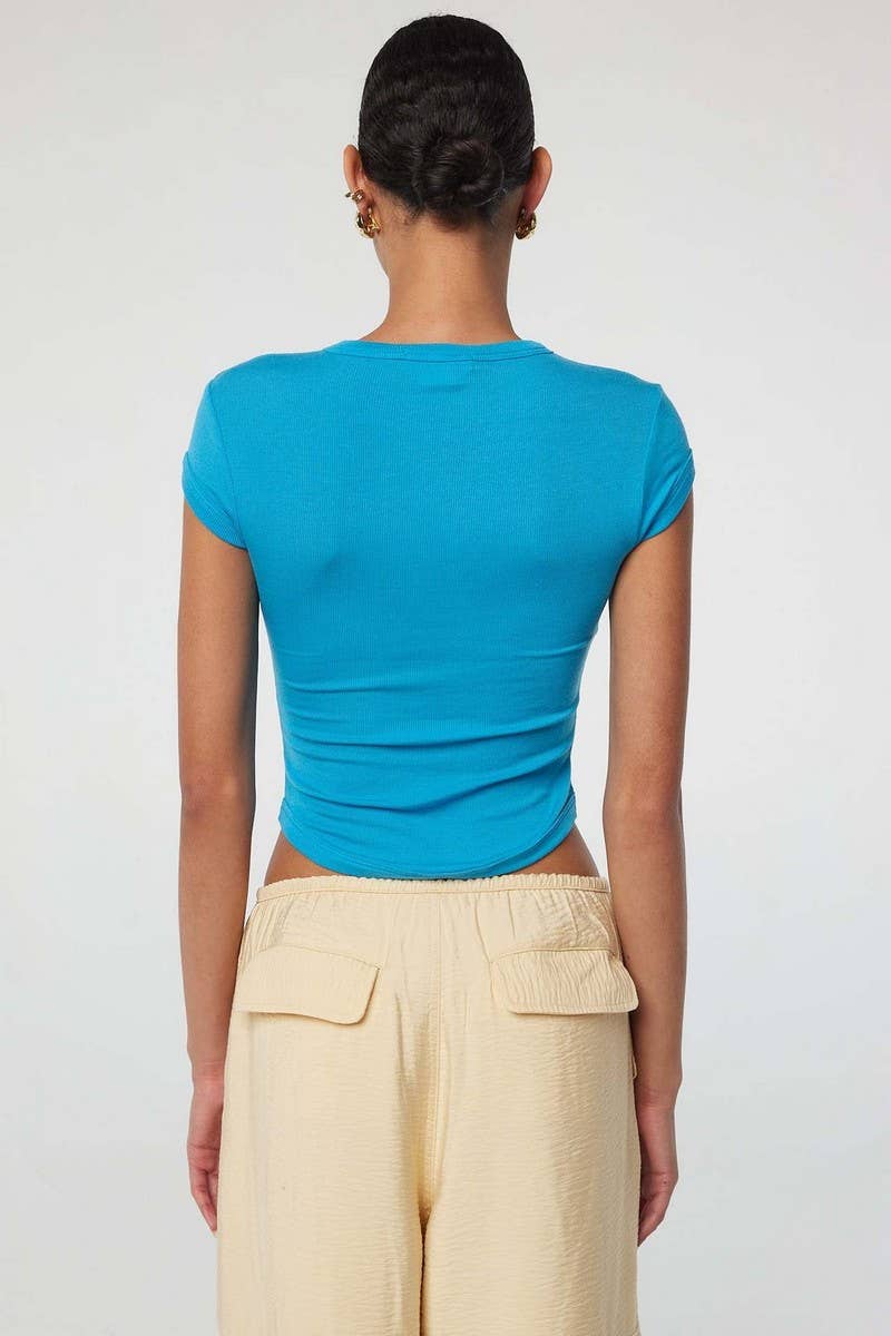 CWTBLS2208_BASIC CREW NECK SHORT SLEEVE SOLID T-SHIRT