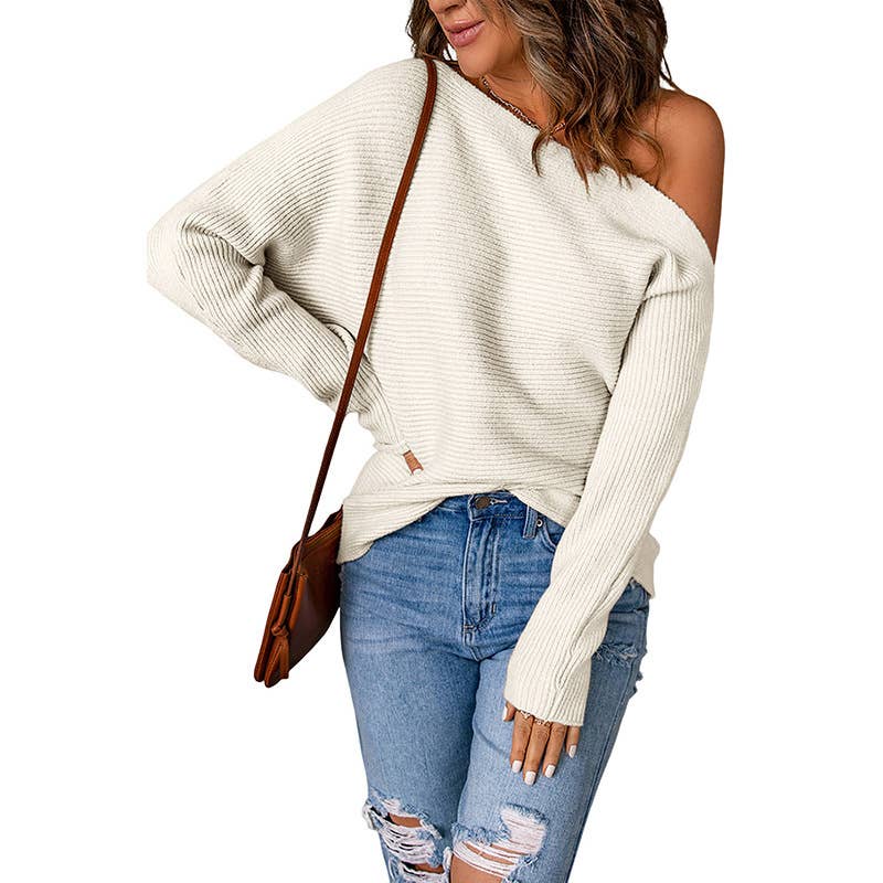 Bat-sleeved line-neck slant shoulder loose knit sweater