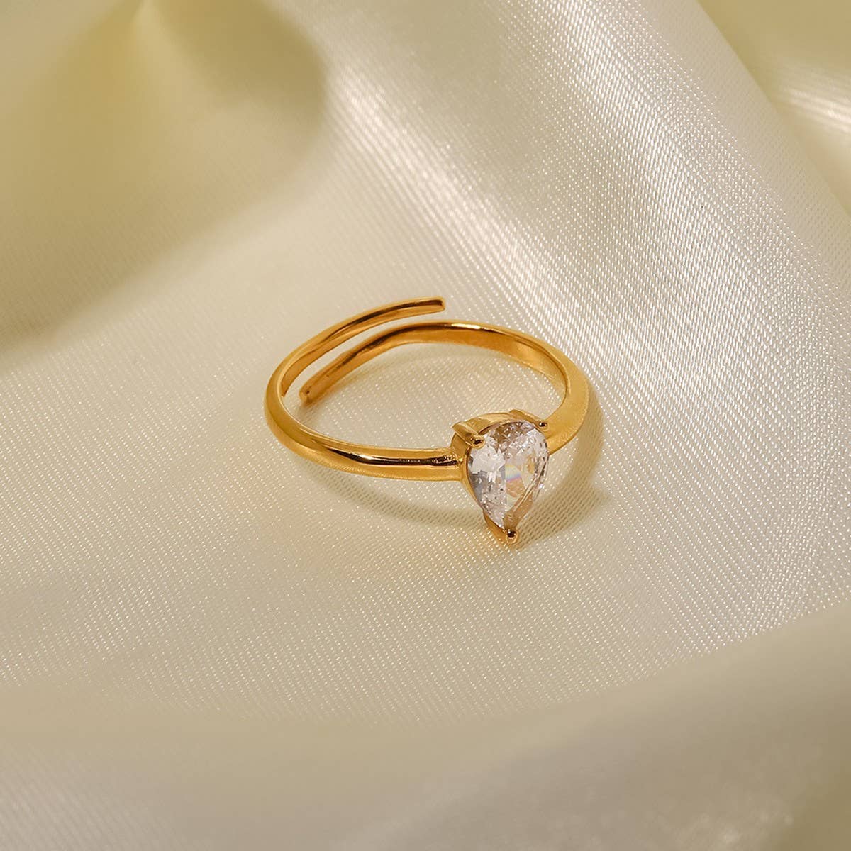 FRENCH FASHIONABLE DROP SHAPE ADJUSTABLE RING
