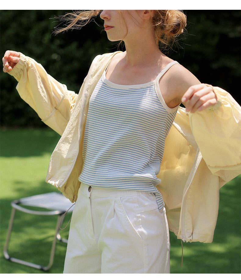 Breathable drawstring hooded sunscreen coat