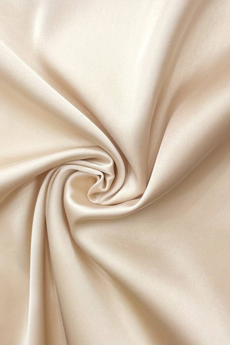 CWSTB2130_SATIN SLEEVELESS TOP & PLEATED SKIRT SET