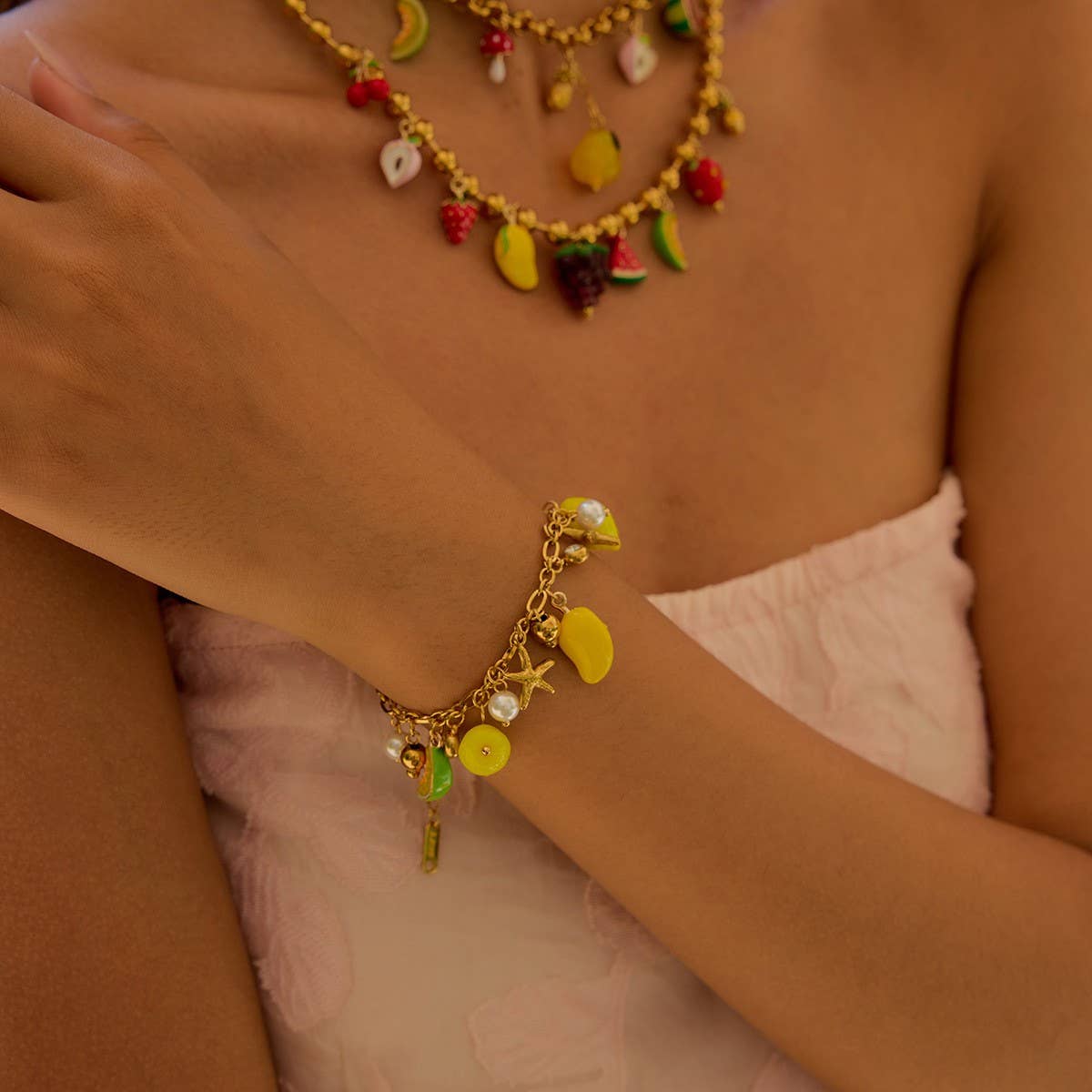 18K Gold Titanium Pearl Bracelet with Lemon Zircon_CWAJE4736