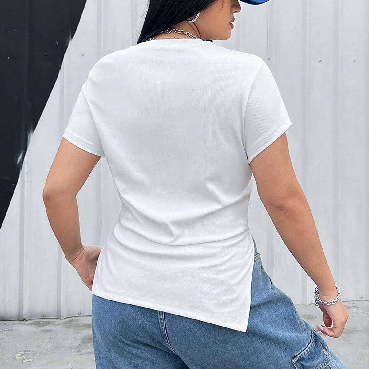 Chic Basic Crew Neck Fitted Top for Women_CWTHT0265