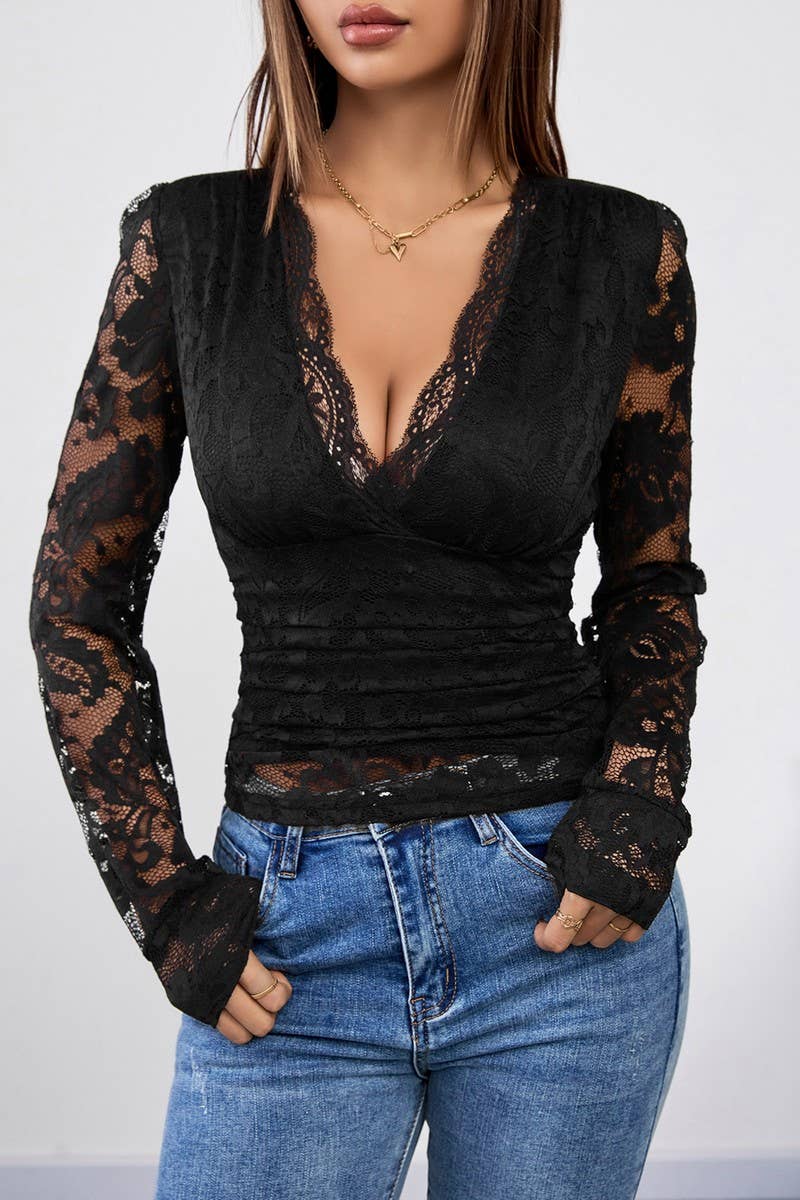 CWTBLL3255_V-NECK BLACK PATCHWORK SLIM LACE TOP