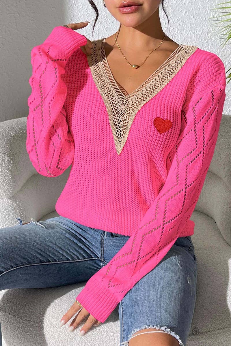 CWTTT00021_WOMEN V-NECK  PATCHWORK HEART KNIT SWEATER