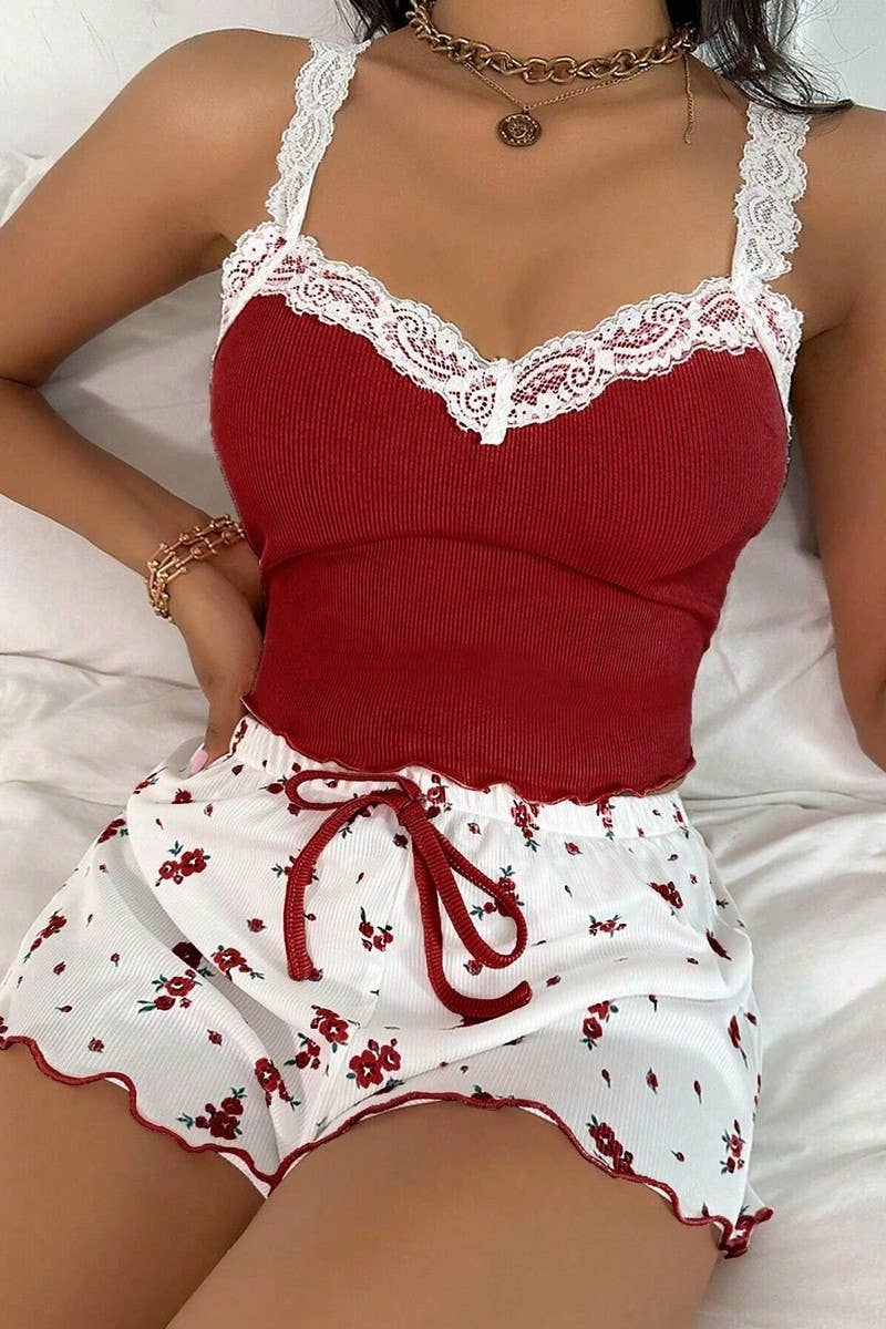 CWSPJ00477_FLORAL LACE CAMI AND SHORTS LOUNGEWEAR SET