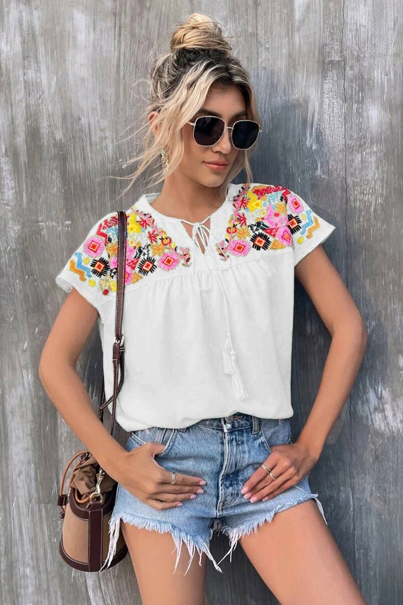 CWTBLS1130_SHORT SLEEVE LACE-UP EMBROIDERED BAT SLEEVE TOP