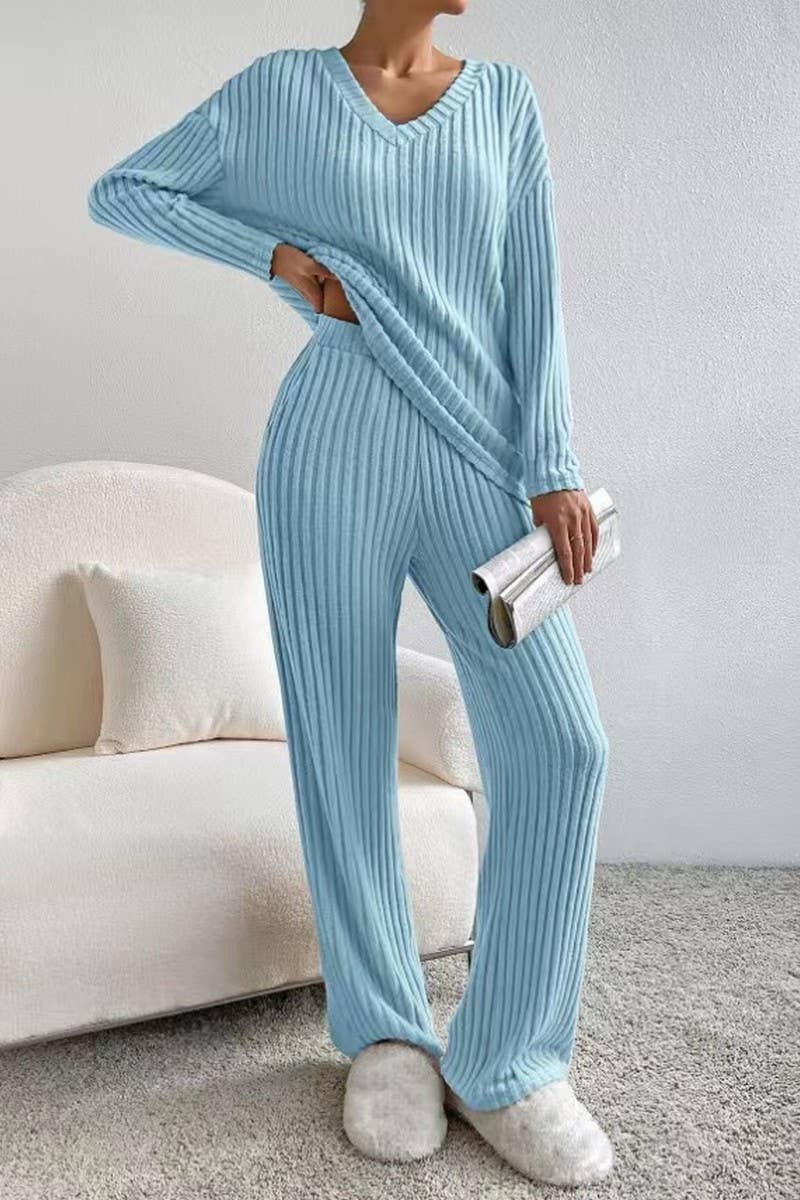 CWSTB1609_V-NECK RIBBED TOP AND PANTS KNITTED SUIT
