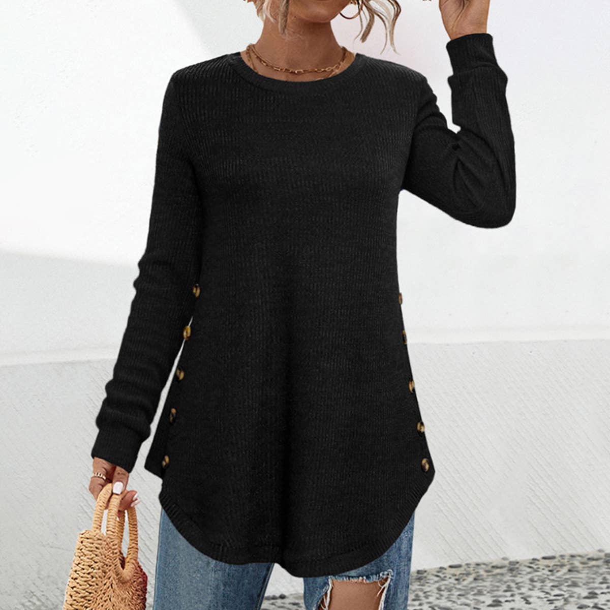 Crew-neck solid color knitted long-sleeved top