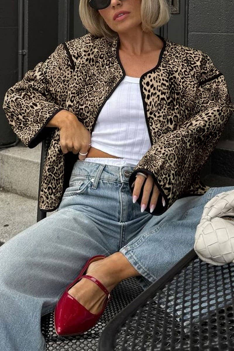 CWOCO0648_LEOPARD PRINT POCKET ROUND NECK SHORT COAT