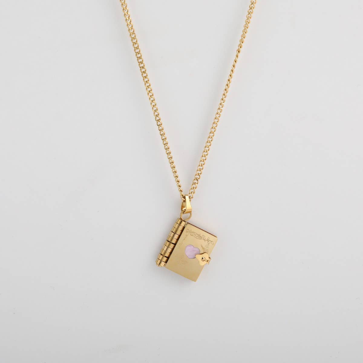 Butterfly Heart Book Opening Fashion Necklace_CWMM5672