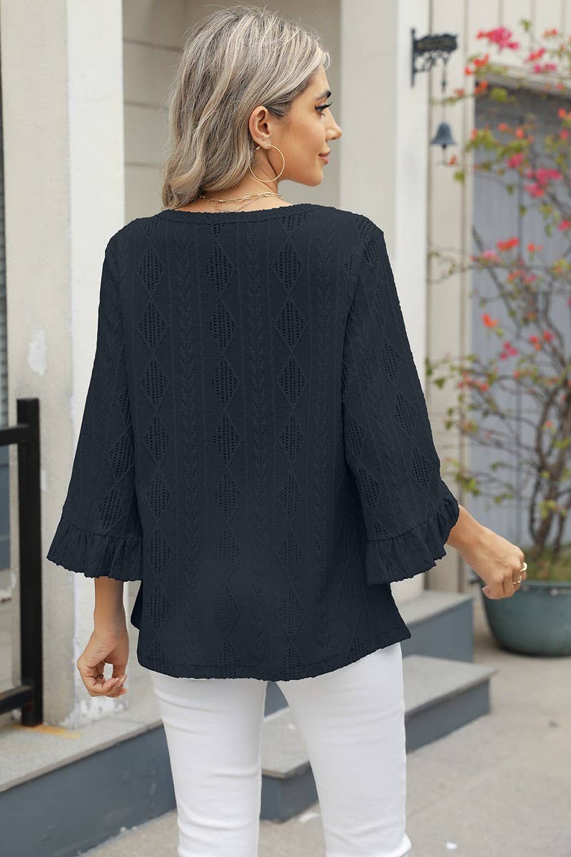 CWTBLL3672_V-NECK DIAMOND CHECK HOLLOW TRUMPET SLEEVE TOP