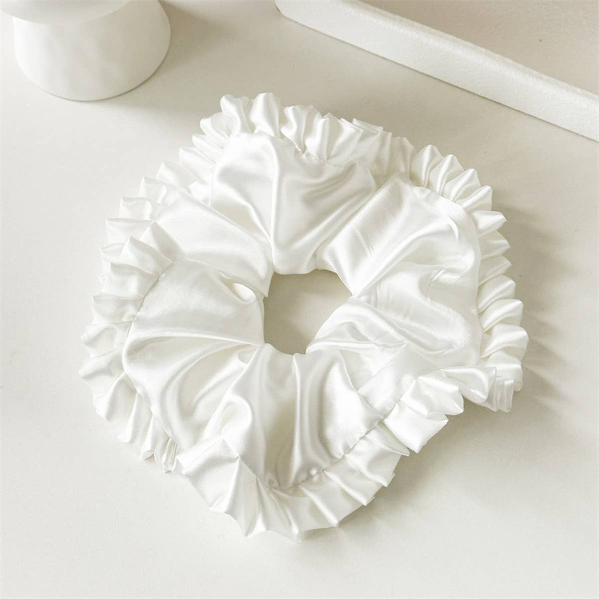 SIMPLE BALLET STYLE LACE HAIRBAND