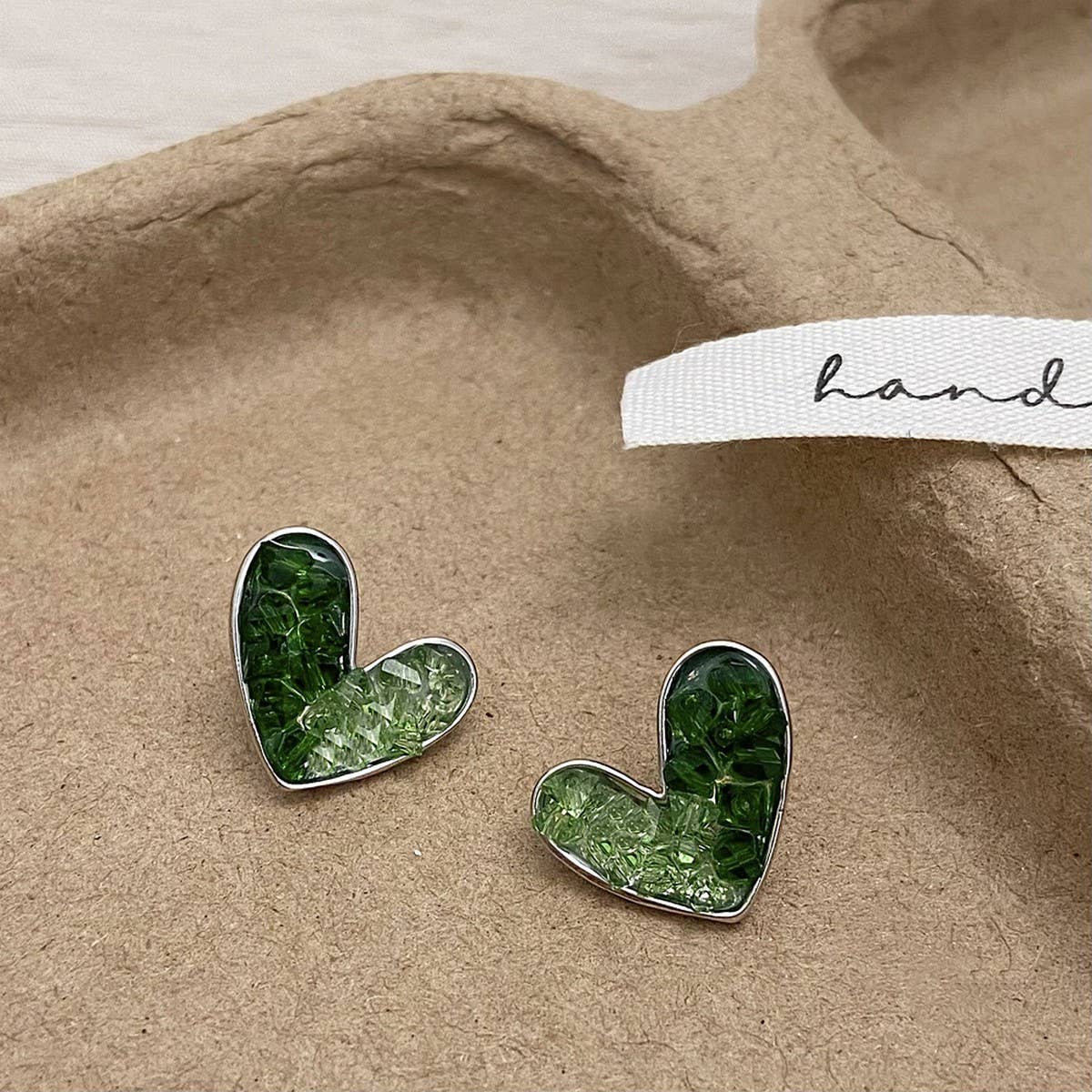 NEW GRADIENT HEART EARRINGS FOR VALENTINE'S DAY