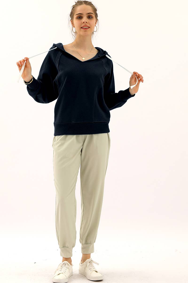 CWOHOL411-P_PLUS SIZE HOODIE SWEATSHIRT WITH FRONT POCKETS