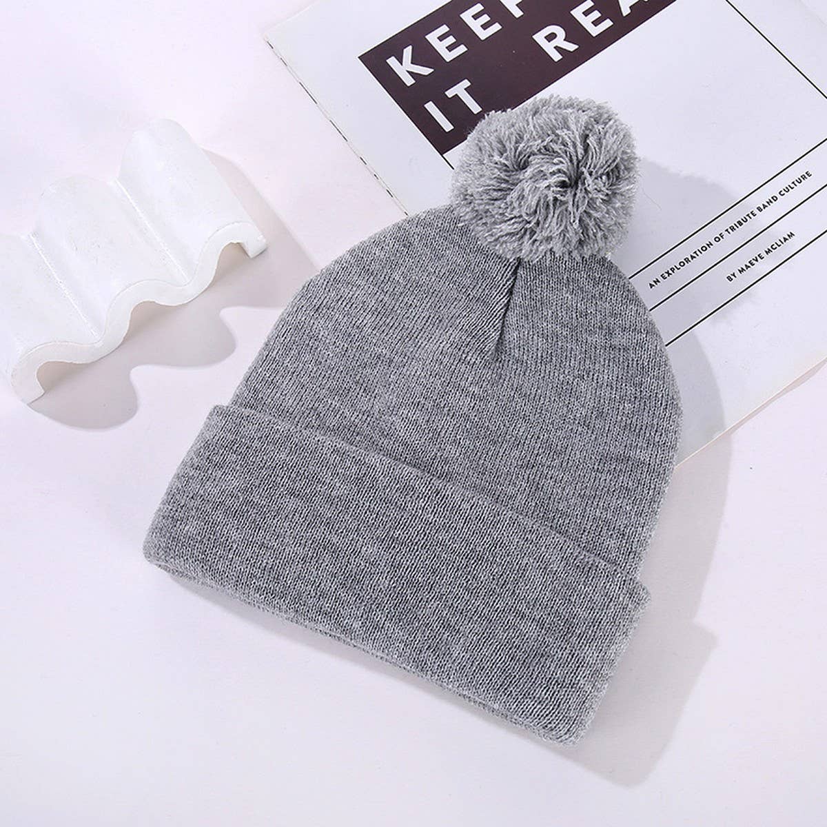 CWMS02753_SOLID COLOR KNIT BEANIE HAT WITH POM POM