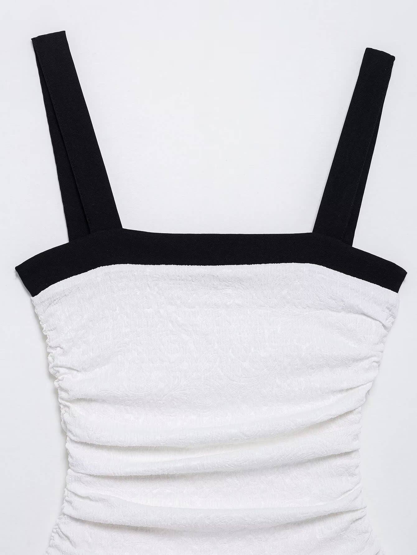 Contrast color one line collar short dress