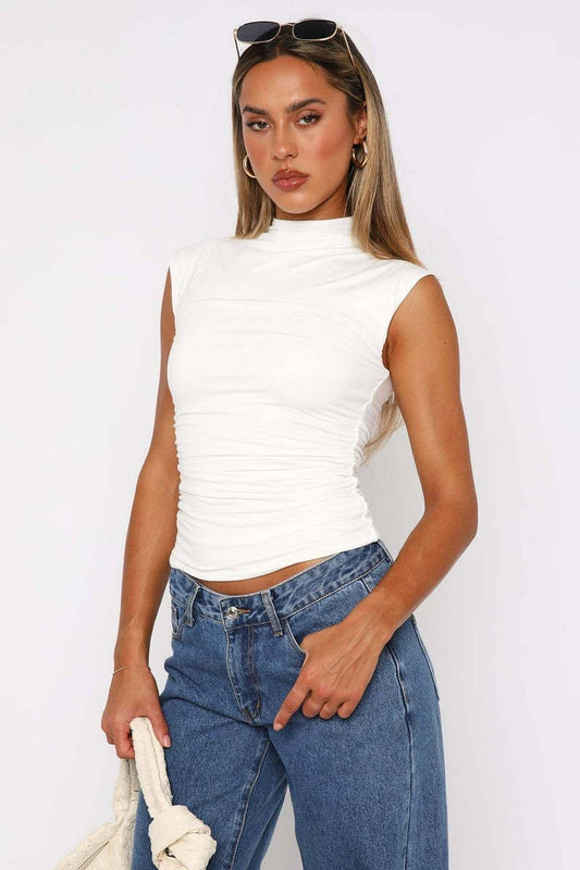 CWTBLSL0691_HALF TURTLENECK PLEATED SLEEVELESS TOP