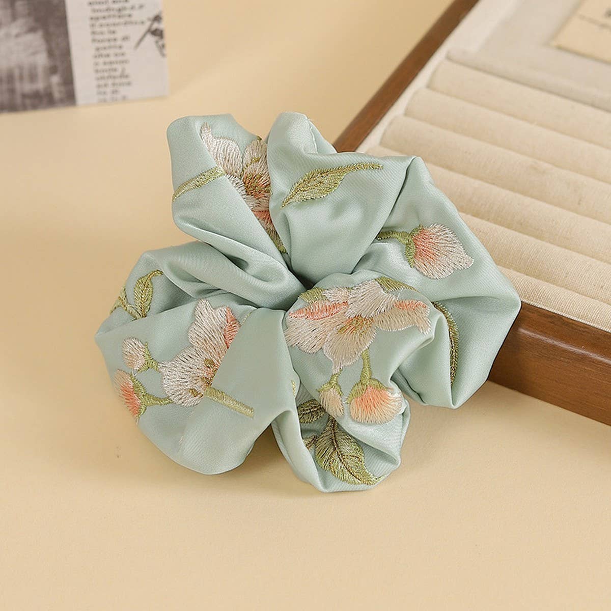 Cherry Blossom Embroidered Hair Tie for Hanfu_CWAHA5411