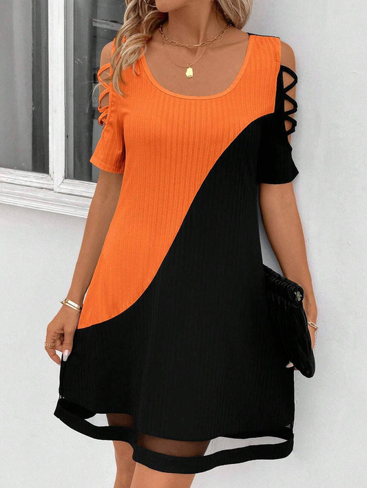 Color matching hollow mesh stitching dress