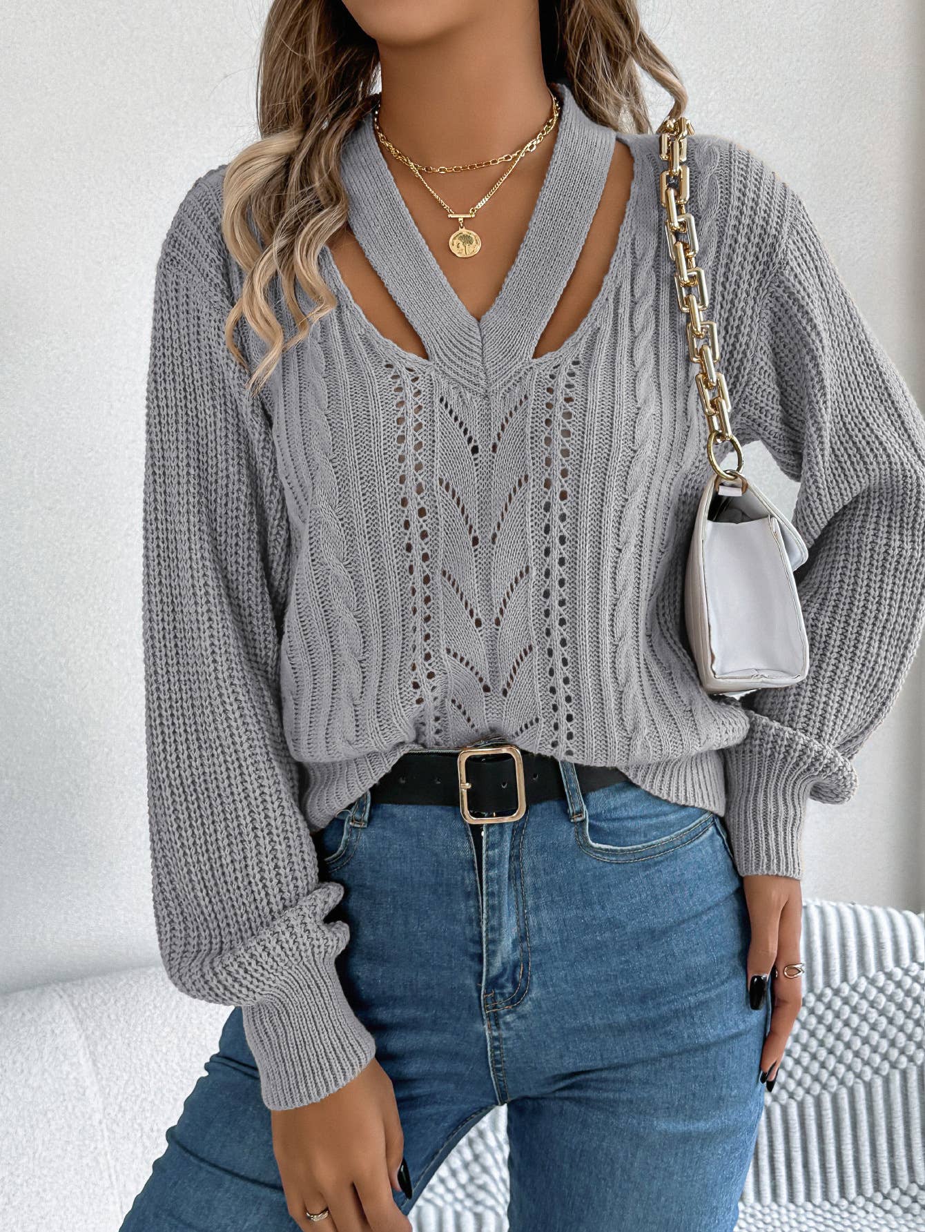 CASUAL CUTOUT V-NECK TWIST PULLOVER SWEATER