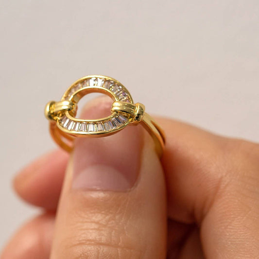 HORSESHOE BUCKLE OPEN VERSATILE RING