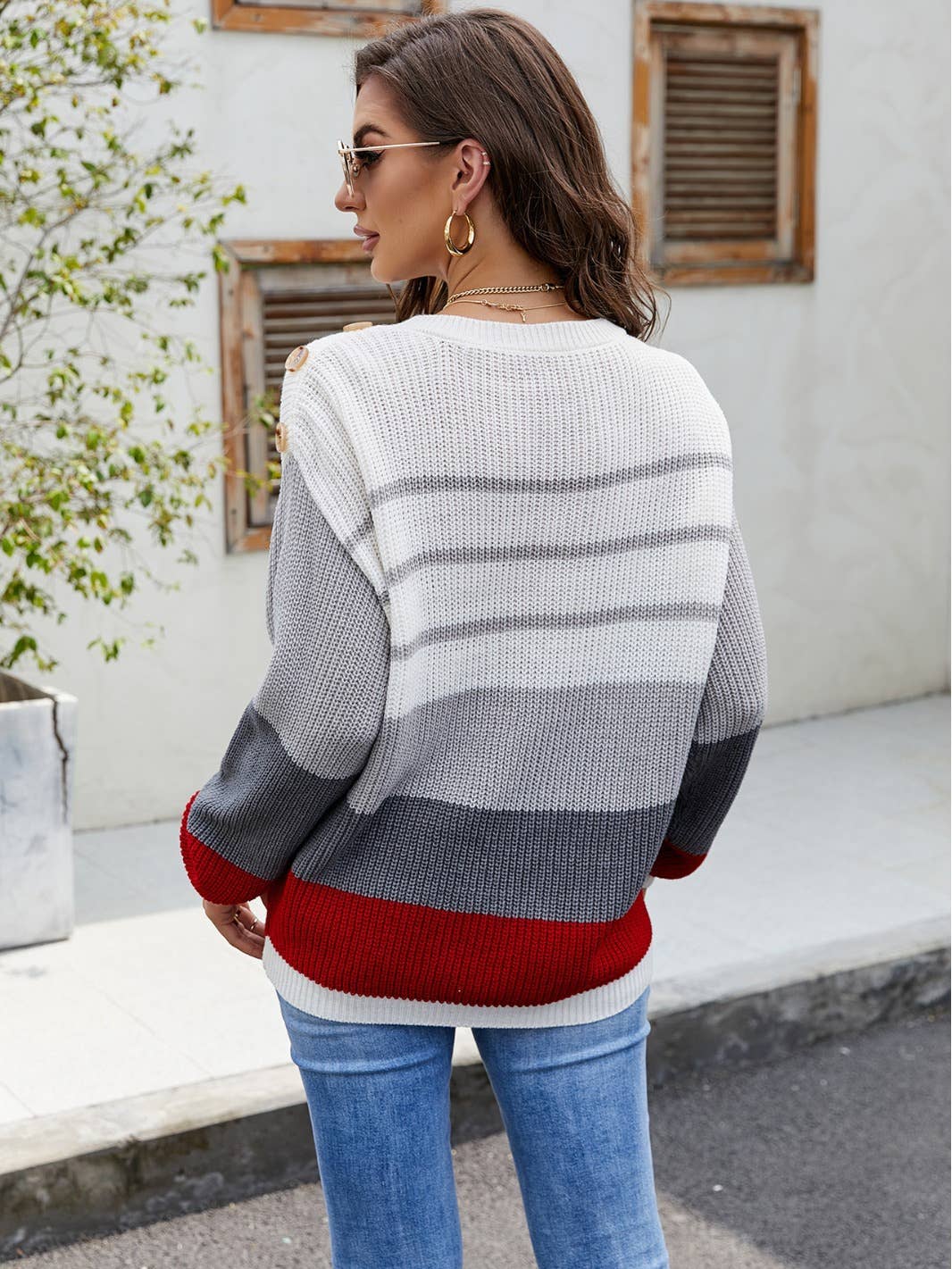 CREW-NECK PULLOVER DROP SHOULDER BUTTON KNIT