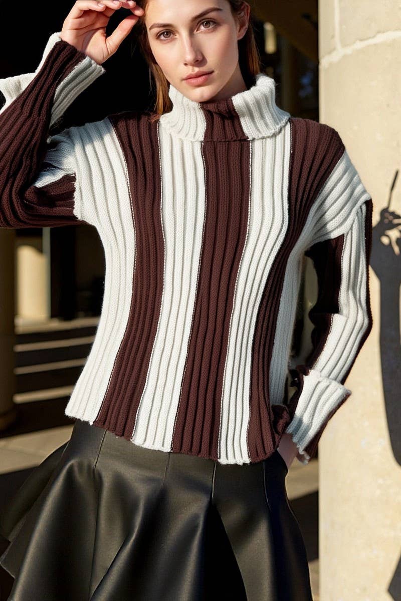 CWOSWL07083_STRIPED KNITTED HIGH-NECK LONG-SLEEVED SWEATER