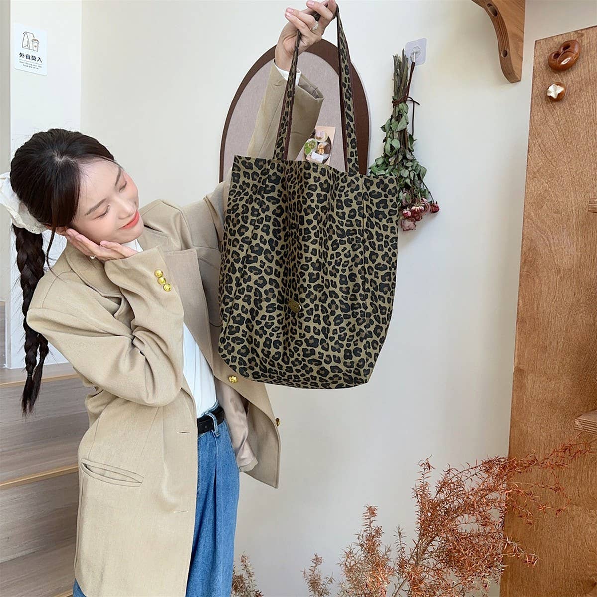 CWAB3898_LEOPARD PRINT SHOULDER UNDERARM CANVAS BAG